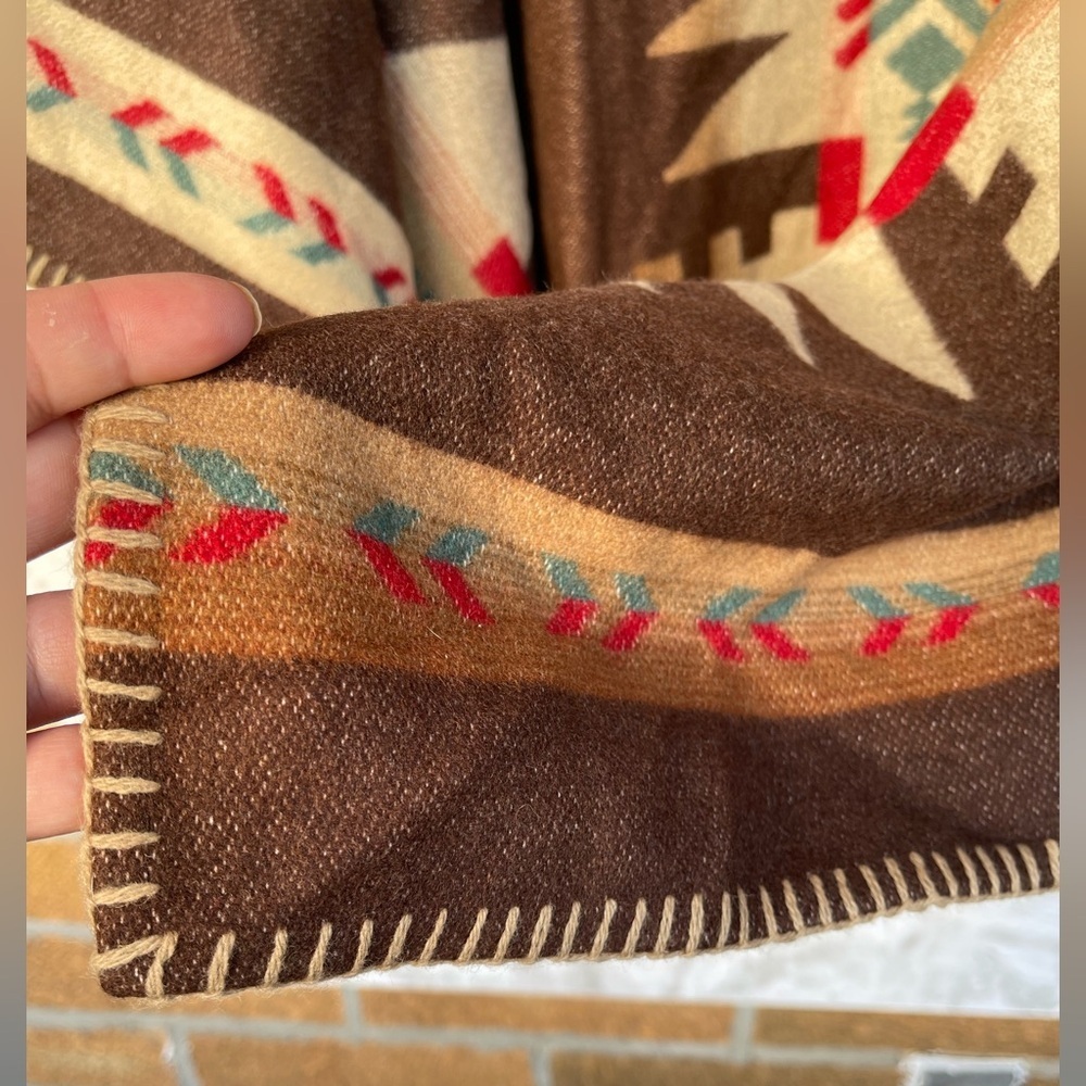 Ralph Lauren Sport Aztec Wool Poncho Boho Western Blanket Wrap Cape Made in USA - Picture 7 of 17